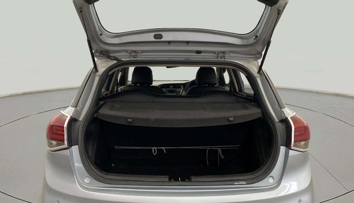 2019 Hyundai Elite i20 MAGNA PLUS 1.2, Petrol, Manual, 76,325 km, Boot Open Zoomed View