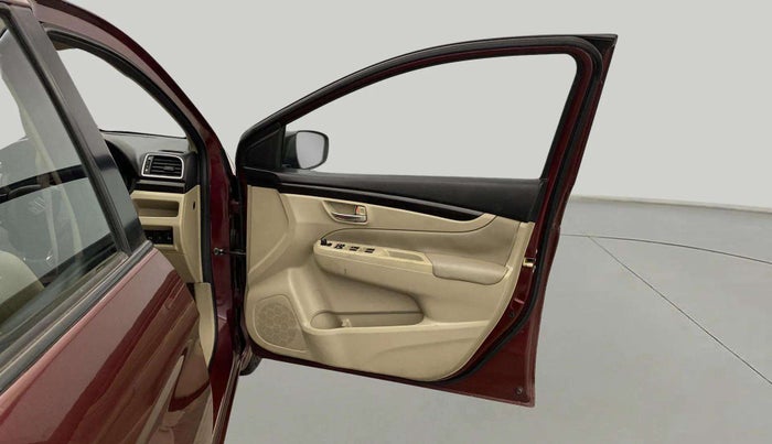 2016 Maruti Ciaz ZXI AT, Petrol, Automatic, 52,426 km, RHS Front Door