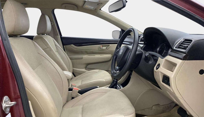 2016 Maruti Ciaz ZXI AT, Petrol, Automatic, 52,426 km, Right Side Front Door Cabin