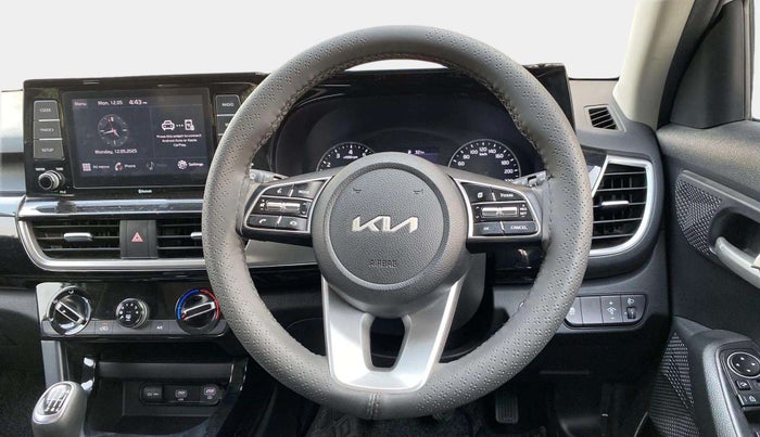 2023 KIA SELTOS  HTK PLUS 1.5 PETROL MT, Petrol, Manual, 7,828 km, Steering Wheel Close Up