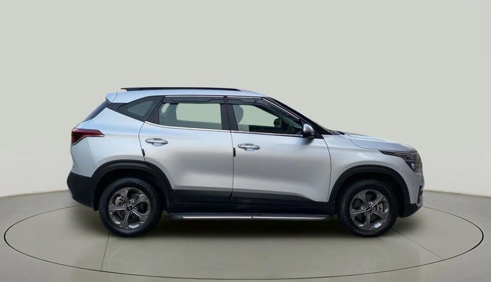 2023 KIA SELTOS  HTK PLUS 1.5 PETROL MT, Petrol, Manual, 7,828 km, Right Side View