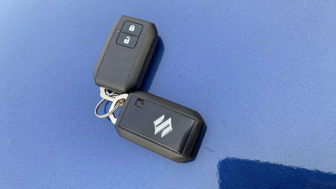 2020 Maruti Baleno ZETA PETROL 1.2, Petrol, Manual, 35,613 km, Key Close Up