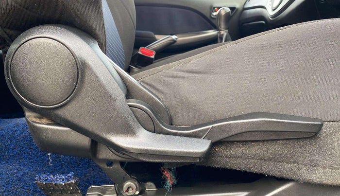 2020 Maruti Baleno ZETA PETROL 1.2, Petrol, Manual, 35,613 km, Driver Side Adjustment Panel