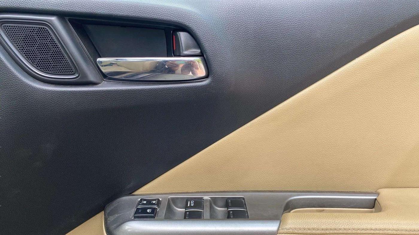 2015 Honda City 1.5L I-VTEC VX, Petrol, Manual, 58,110 km, Driver Side Door Panels Control