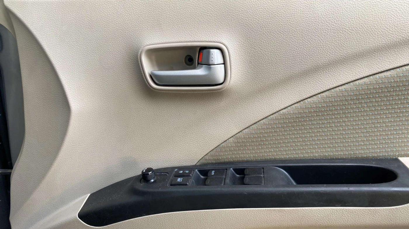 2020 Maruti Celerio ZXI, Petrol, Manual, 25,896 km, Driver Side Door Panels Control