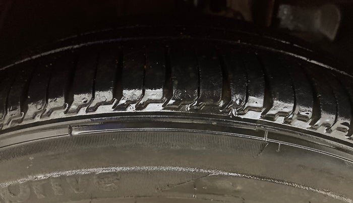 2020 Tata Tiago XZA PLUS PETROL, Petrol, Automatic, 85,534 km, Right Front Tyre Tread