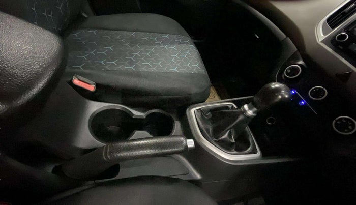2018 Hyundai Creta E PLUS 1.6 PETROL, Petrol, Manual, 88,764 km, Gear Lever