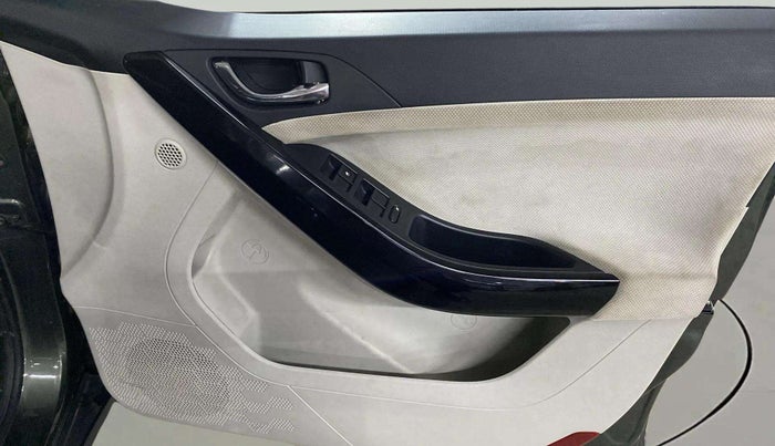 2022 Tata NEXON XZ PLUS (HS) PETROL, Petrol, Manual, 11,747 km, Driver Side Door Panels Control