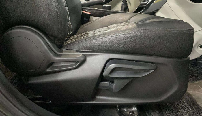 2022 Tata NEXON XZ PLUS (HS) PETROL, Petrol, Manual, 11,747 km, Driver Side Adjustment Panel