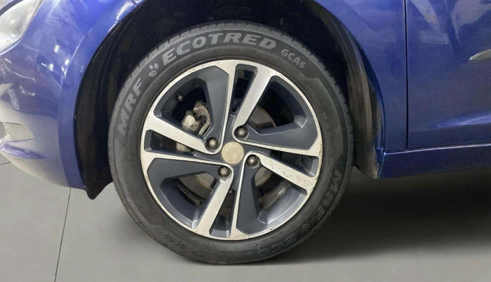 2023 Tata ALTROZ XZ CNG, CNG, Manual, 38,674 km, Left Front Wheel
