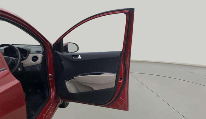 2017 Hyundai Grand i10 SPORTZ 1.2 KAPPA VTVT, Petrol, Manual, 39,701 km, RHS Front Door