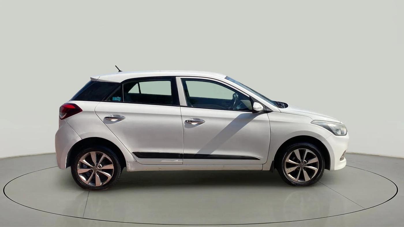 2015 Hyundai Elite i20 ASTA 1.2, Petrol, Manual, 74,677 km, Right Side View
