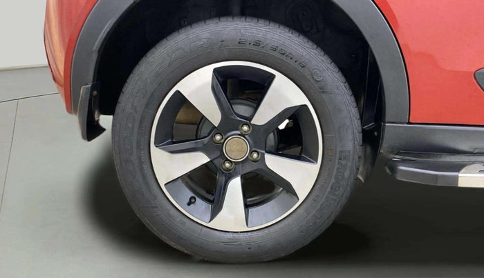 2018 Tata NEXON XZA PLUS DIESEL, Diesel, Automatic, 40,326 km, Right Rear Wheel