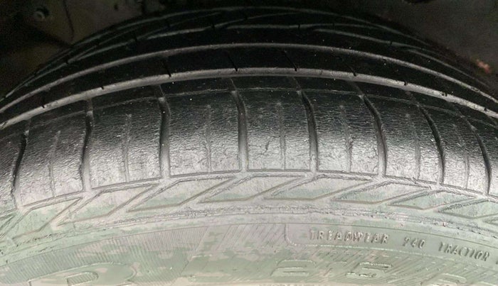 2018 Tata NEXON XZA PLUS DIESEL, Diesel, Automatic, 40,326 km, Right Rear Tyre Tread