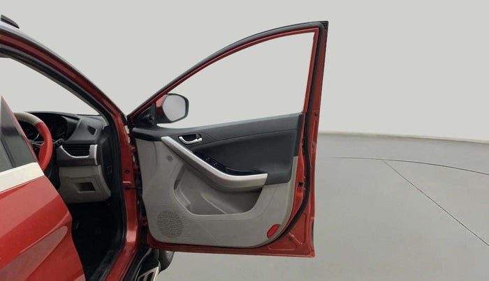 2018 Tata NEXON XZA PLUS DIESEL, Diesel, Automatic, 40,326 km, RHS Front Door