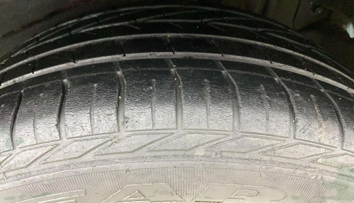 2018 Tata NEXON XZA PLUS DIESEL, Diesel, Automatic, 40,326 km, Left Rear Tyre Tread