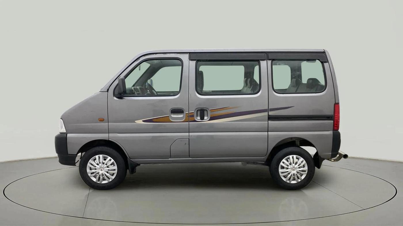 2021 Maruti Eeco 7 STR, Petrol, Manual, 75,337 km, Left Side