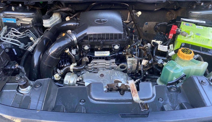 2020 Tata NEXON XZ PLUS SUNROOF PETROL DUAL TONE, Petrol, Manual, 61,059 km, Open Bonet