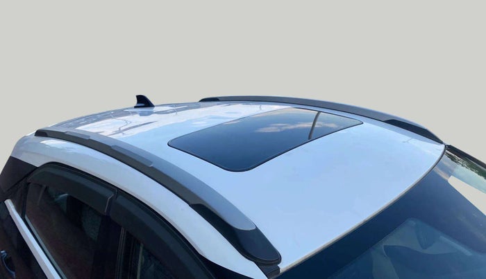 2020 Tata NEXON XZ PLUS SUNROOF PETROL DUAL TONE, Petrol, Manual, 61,059 km, Roof