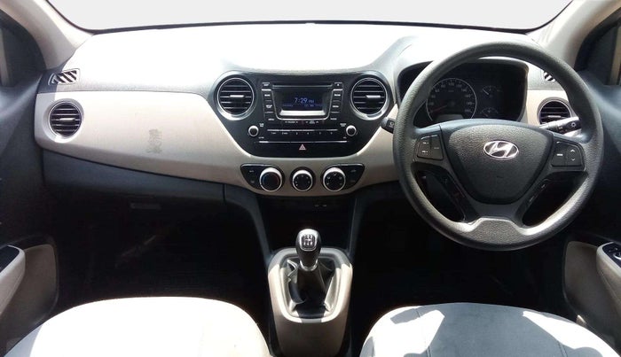 2015 Hyundai Grand i10 SPORTZ 1.2 KAPPA VTVT, Petrol, Manual, 38,005 km, Dashboard