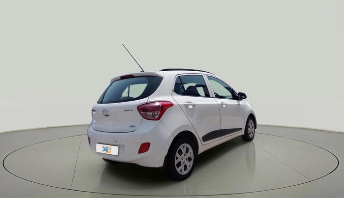 2015 Hyundai Grand i10 SPORTZ 1.2 KAPPA VTVT, Petrol, Manual, 38,005 km, Right Back Diagonal