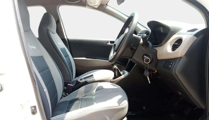 2015 Hyundai Grand i10 SPORTZ 1.2 KAPPA VTVT, Petrol, Manual, 38,005 km, Right Side Front Door Cabin