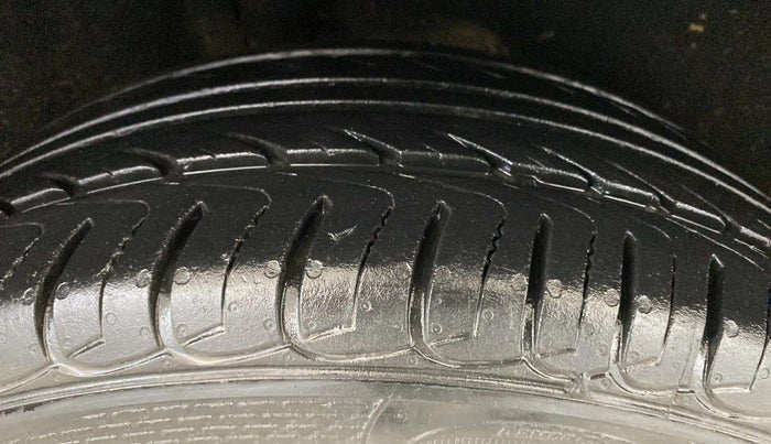 2021 Ford Ecosport TITANIUM 1.5L PETROL, Petrol, Manual, 26,412 km, Right Front Tyre Tread