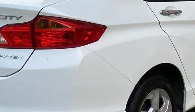 2015 Honda City 1.5L I-VTEC VX CVT, Petrol, Automatic, 54,959 km, Right quarter panel - Minor scratches