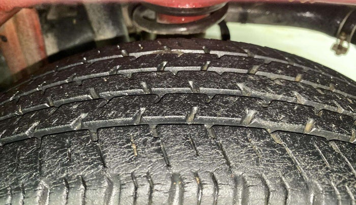 2015 Maruti Alto K10 VXI, Petrol, Manual, 55,761 km, Left Rear Tyre Tread