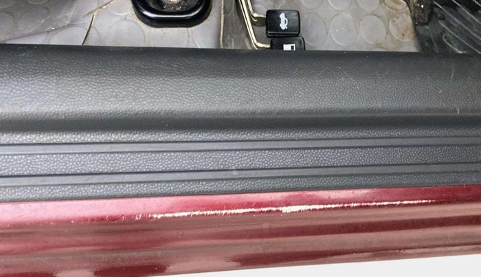 2015 Maruti Alto K10 VXI, Petrol, Manual, 55,761 km, Right running board - Minor scratches