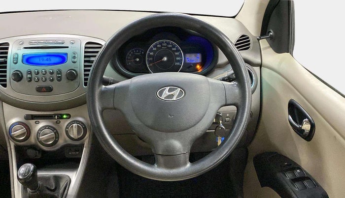 2014 Hyundai i10 SPORTZ 1.1, Petrol, Manual, 65,955 km, Steering Wheel Close Up