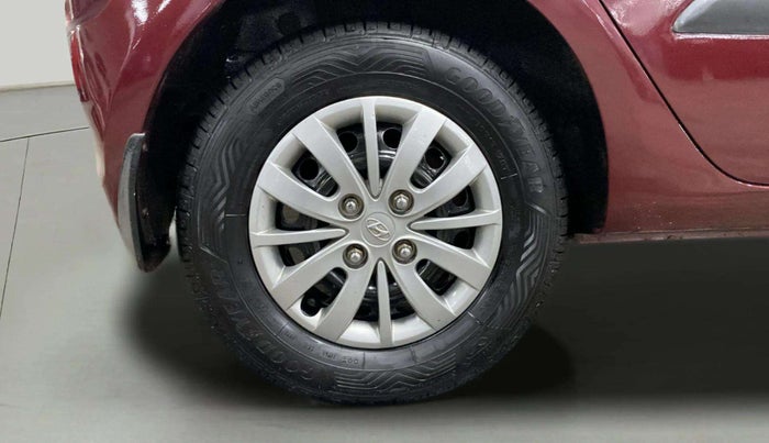 2014 Hyundai i10 SPORTZ 1.1, Petrol, Manual, 65,955 km, Right Rear Wheel