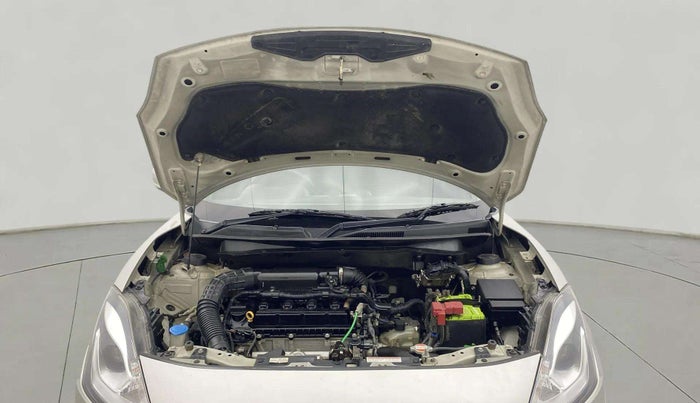 2022 Maruti Swift ZXI PLUS, Petrol, Manual, 60,225 km, Open Bonet