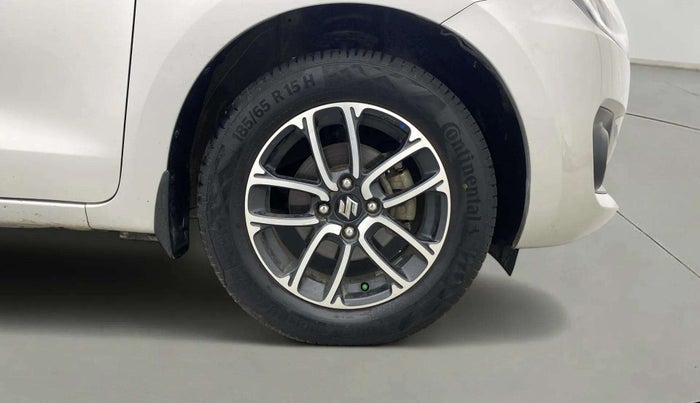 2022 Maruti Swift ZXI PLUS, Petrol, Manual, 60,225 km, Right Front Wheel