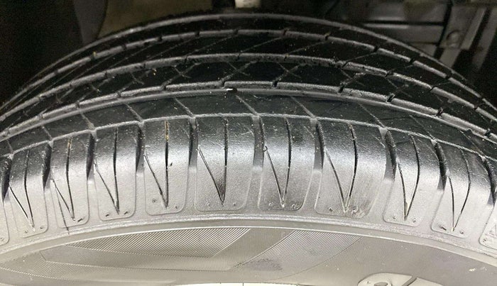 2020 Maruti Vitara Brezza ZXI PLUS, Petrol, Manual, 54,905 km, Right Front Tyre Tread