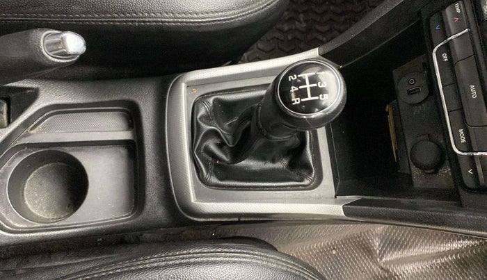 2020 Maruti Vitara Brezza ZXI PLUS, Petrol, Manual, 54,905 km, Gear Lever