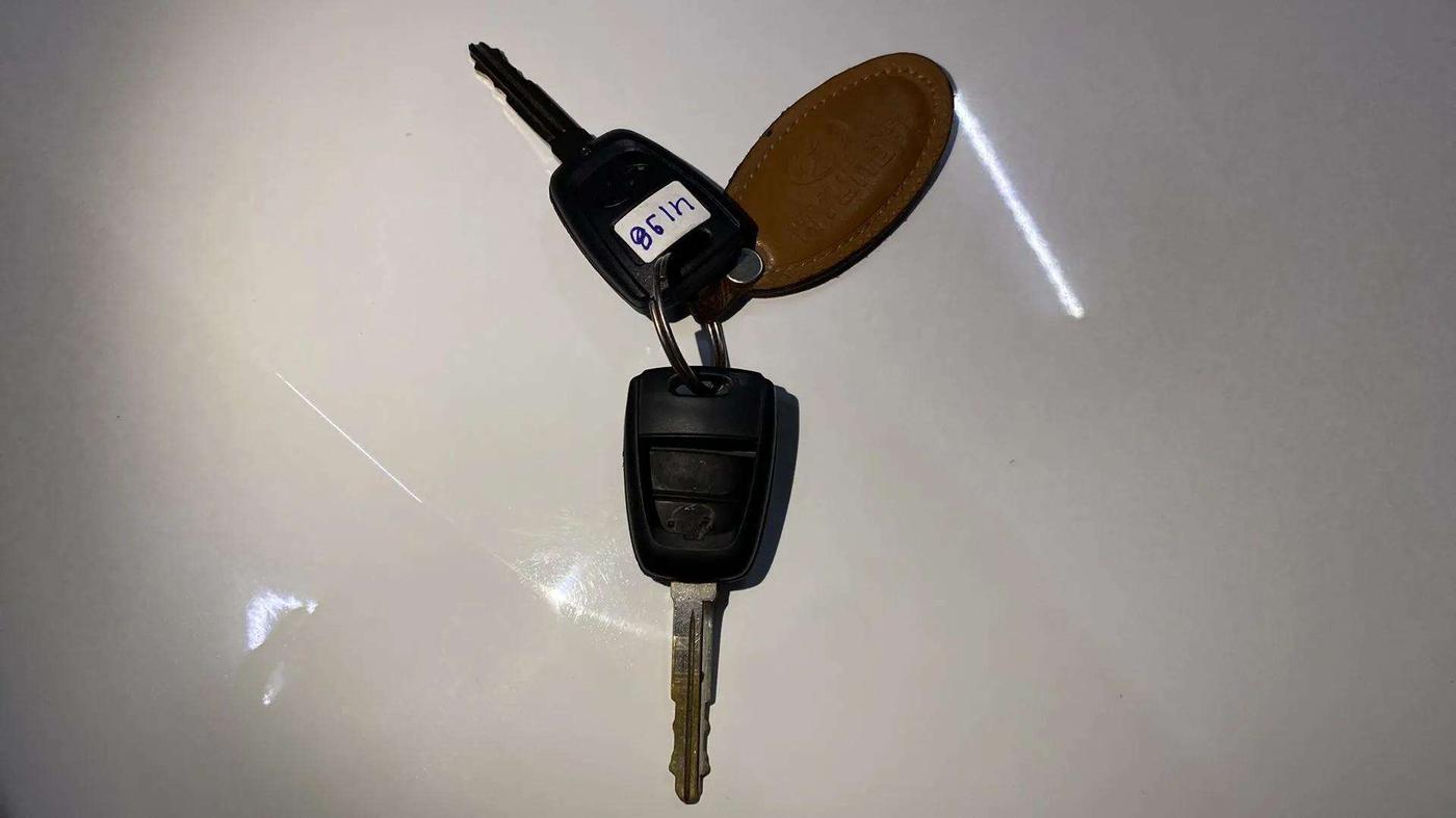 2021 Hyundai NEW SANTRO SPORTZ AMT, Petrol, Automatic, 12,978 km, Key Close Up