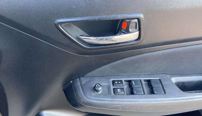 2019 Maruti Swift VXI, Petrol, Manual, 61,694 km, Driver Side Door Panels Control