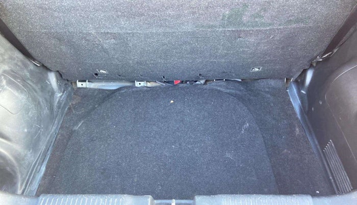 2019 Maruti Swift VXI, Petrol, Manual, 61,694 km, Boot Inside