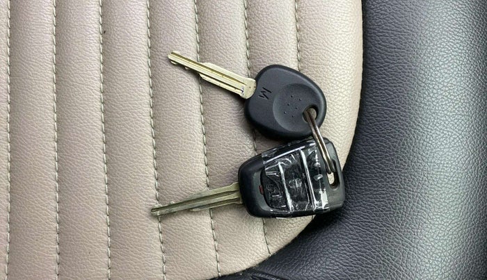 2018 Hyundai Grand i10 SPORTZ AT 1.2 KAPPA VTVT, Petrol, Automatic, 66,464 km, Key Close Up