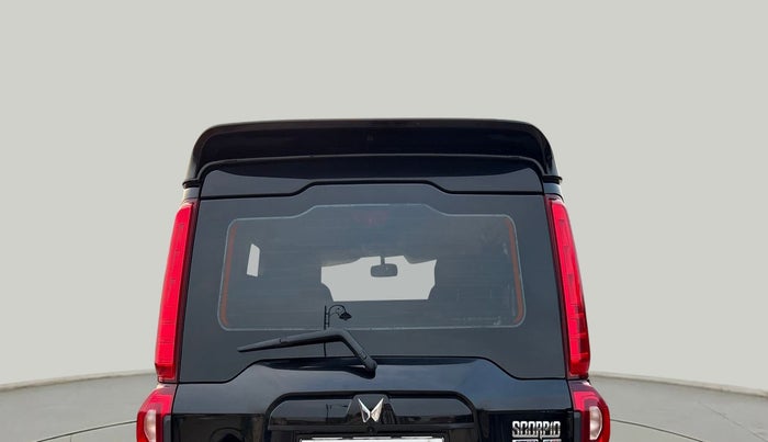 2024 Mahindra SCORPIO CLASSIC S11 MT 7S CC, Diesel, Manual, 30,924 km, Rear Windshield