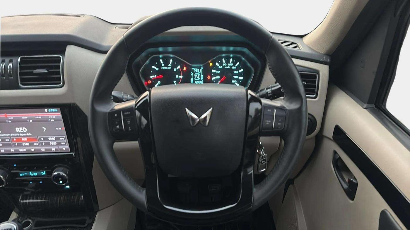 2024 Mahindra SCORPIO CLASSIC S11 MT 7S CC, Diesel, Manual, 30,924 km, Steering Wheel Close Up