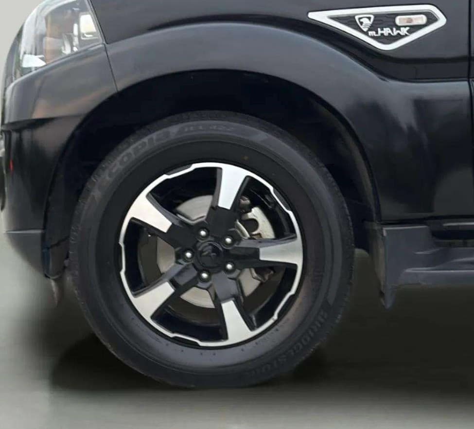 2024 Mahindra SCORPIO CLASSIC S11 MT 7S CC, Diesel, Manual, 30,924 km, Left Front Wheel