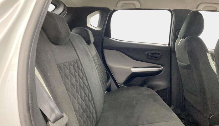 2022 Nissan MAGNITE XE, Petrol, Manual, 32,234 km, Right Side Rear Door Cabin