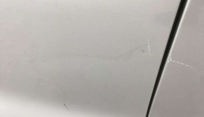 2022 Maruti IGNIS ALPHA 1.2 AMT, Petrol, Automatic, 33,045 km, Front passenger door - Minor scratches