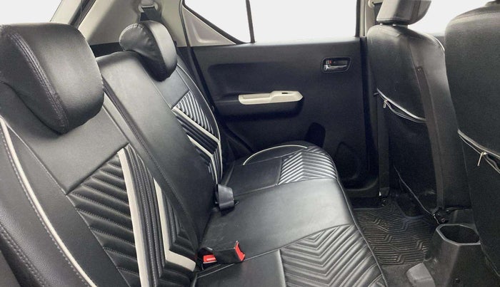 2022 Maruti IGNIS ALPHA 1.2 AMT, Petrol, Automatic, 33,045 km, Right Side Rear Door Cabin