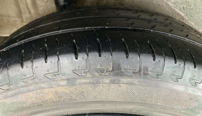 2022 Maruti IGNIS ALPHA 1.2 AMT, Petrol, Automatic, 33,045 km, Right Rear Tyre Tread