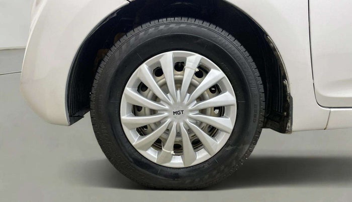 2015 Hyundai Eon ERA +, Petrol, Manual, 46,797 km, Left Front Wheel