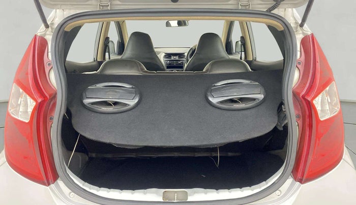 2015 Hyundai Eon ERA +, Petrol, Manual, 46,797 km, Boot Inside