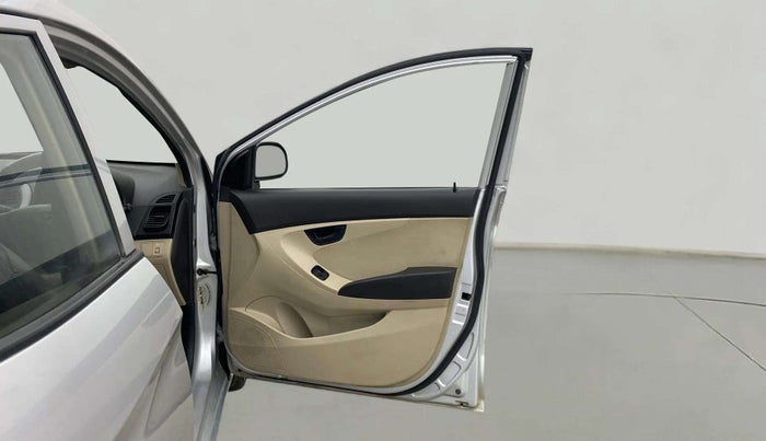 2015 Hyundai Eon ERA +, Petrol, Manual, 46,797 km, RHS Front Door